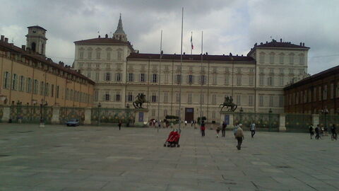 Vue sur le Palais Royal de Turin
