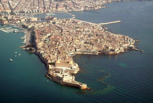 Vue de l'île Ortiga