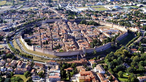 Vue aérienne sur la ville de Cittadella
