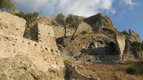 Les ruines du château de Galtellì