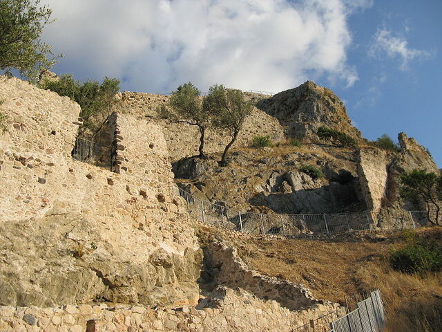 Les ruines du château de Galtellì