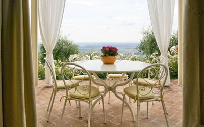 Nel Guasto, salle à manger
