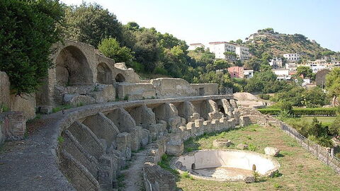 Les ruines, Baia