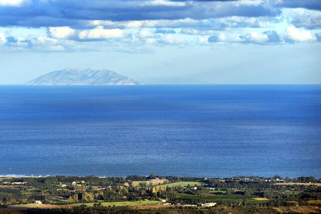 Montecristo ile
