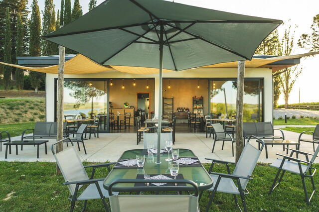 Poggio Falcone, restaurant