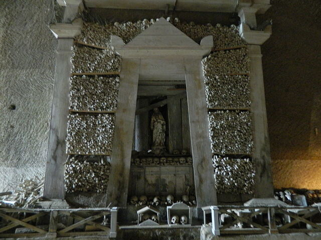 Intérieur, Cimetière de Fontanelle