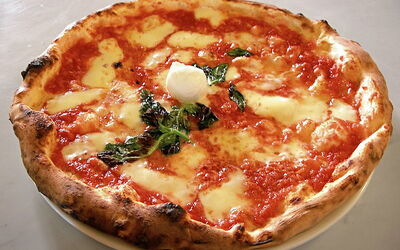 La  Pizza Margherita