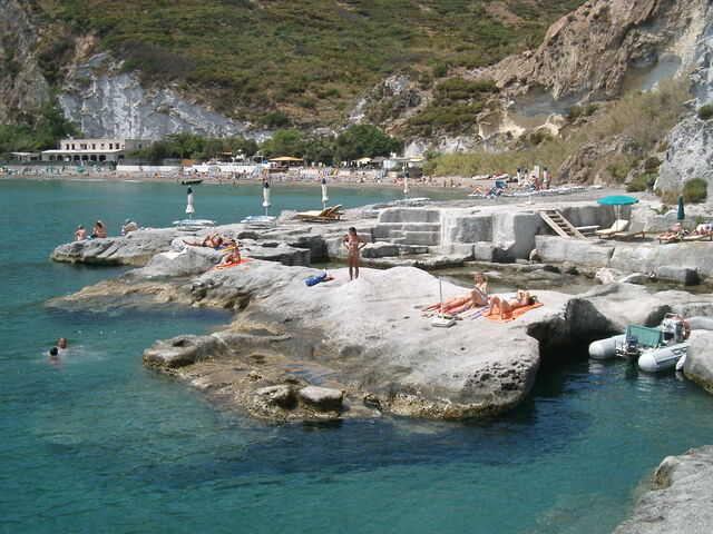 Ile de Ponza sur les îles de Pontine
