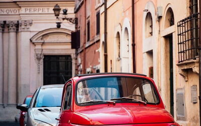 Une voiture en Italie