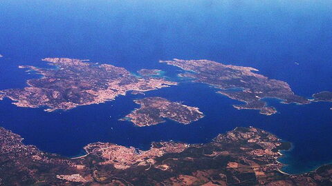 Vue aérienne des îles de La Maddalena