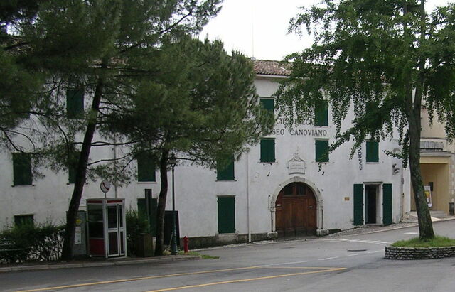 Façade du musée Canova