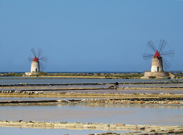 Moulins à vent à Mozia