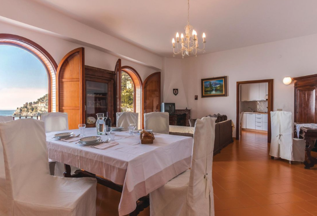 Ravello, salon
