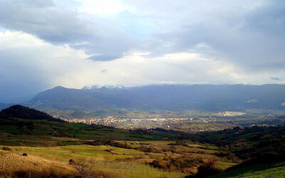 Vue sur Isernia et la campagne aux alentours