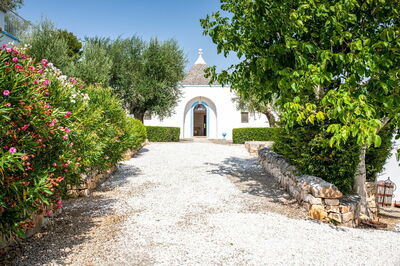 Trullo Agapanto, extérieur