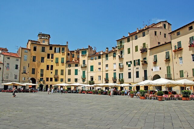 La Piazza anfiteatro
