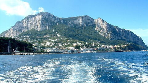 Vue sur l'île de Capri