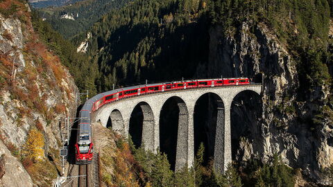 Un pont le long de la route Bernina Express