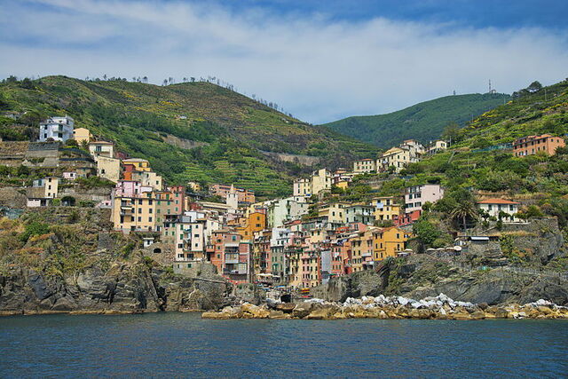 La ville de Cinque Terre de Riomaggiore