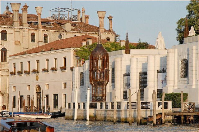 Exterieur, Peggy Guggenheim Collection
