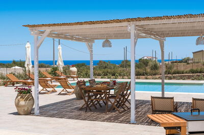 Villa Paolina, piscine et gazebo