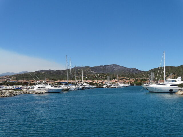 Porto Ottiolu, port