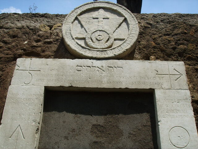 Porta Alchemica