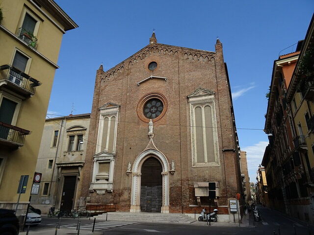Sant'Eufemia, extérieur