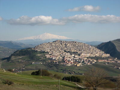 Vue panoramique sur Gangi