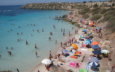 Une plage à Favignana