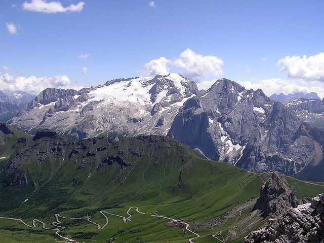 Les montagnes des Dolomites