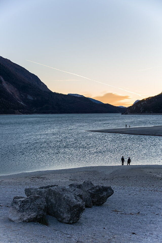 Plage à Molveno
