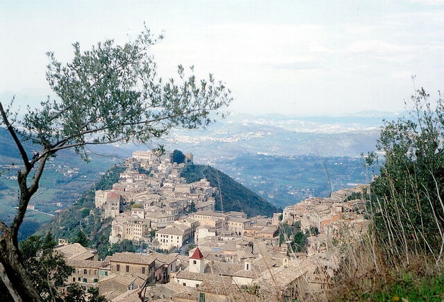 La ville d'Arpino vue d'en haut