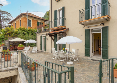 Terrasse vue lac, extérieur