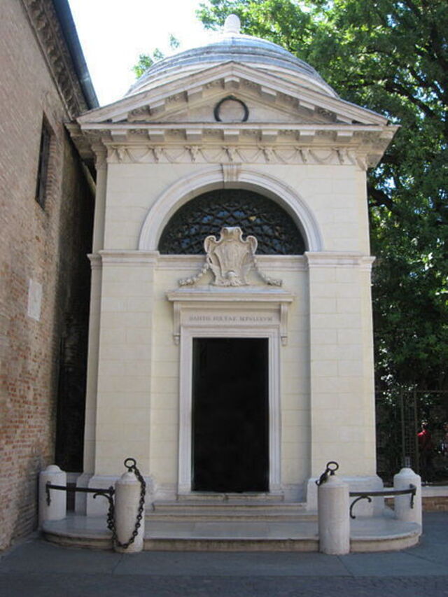 Tombeau de Dante à Ravenne