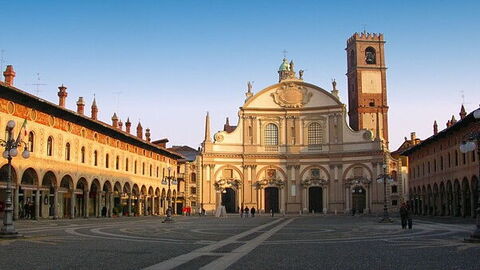 La piazza Ducale à Vigevano