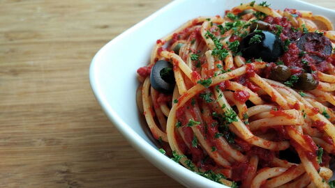 Spaghetti alla Puttanesca