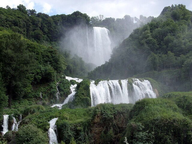 Vue sur la Cascata delle Marmore