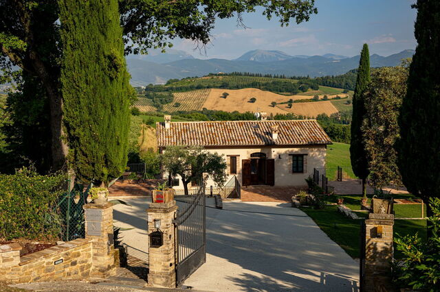 Casale Isidoro, extérieur