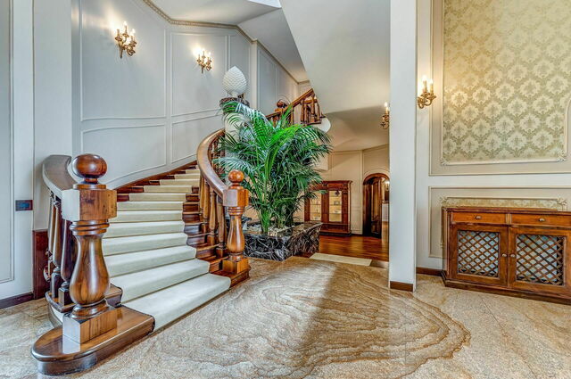 Villa Oria, escalier d'entrée