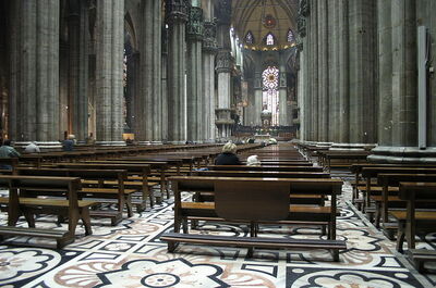 Vue intérieure de la cathédrale
