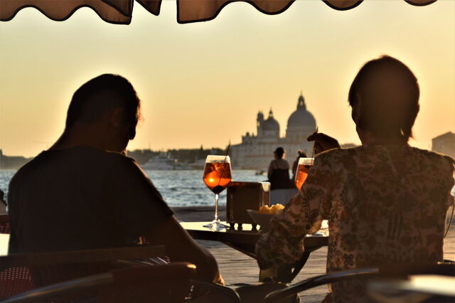 Aperol Spritzes à Venise