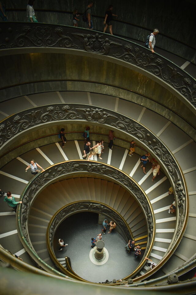 Escaliers dans les musées du Vatican