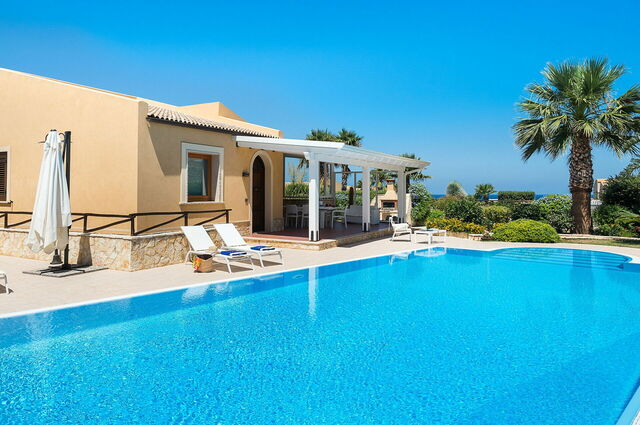 Villa Cornino, piscine