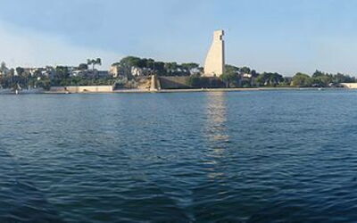 Vue du port de Brindisi