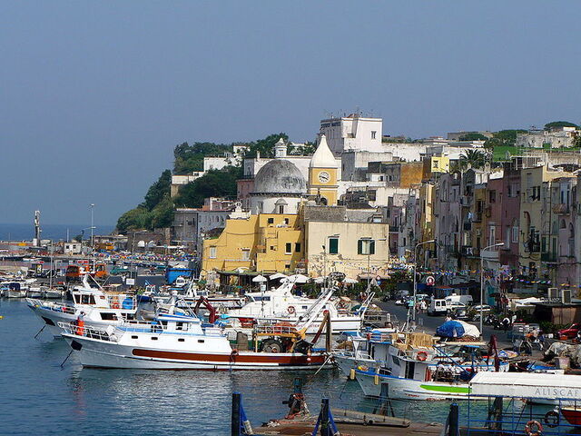Le port de Procida