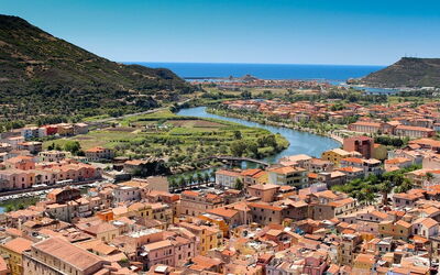 Vue sur la mer à Bosa