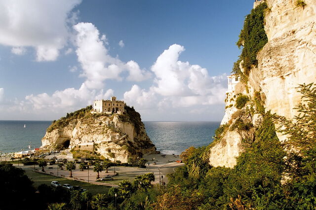 Monastère Santa Maria dell'Isola