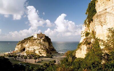 Monastère Santa Maria dell'Isola