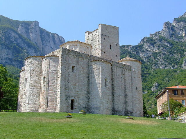 L'abbaye de San Vittore